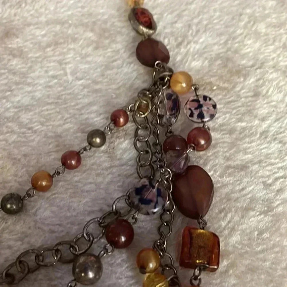 VNTG multi strand necklace - Picture 4 of 5